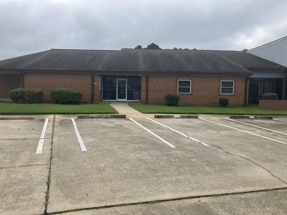 Parking lot view of the Gaston office.
